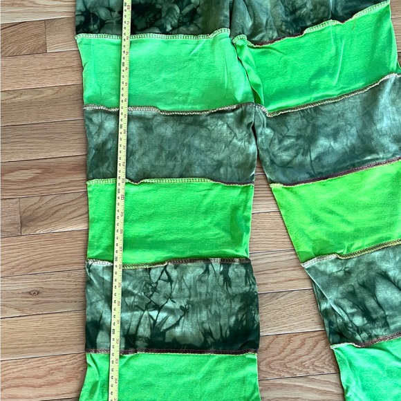 Made in Nepal Patchwork Green Flare Boho Pants Size XXXL Hippie New with tags - Picture 7 of 7